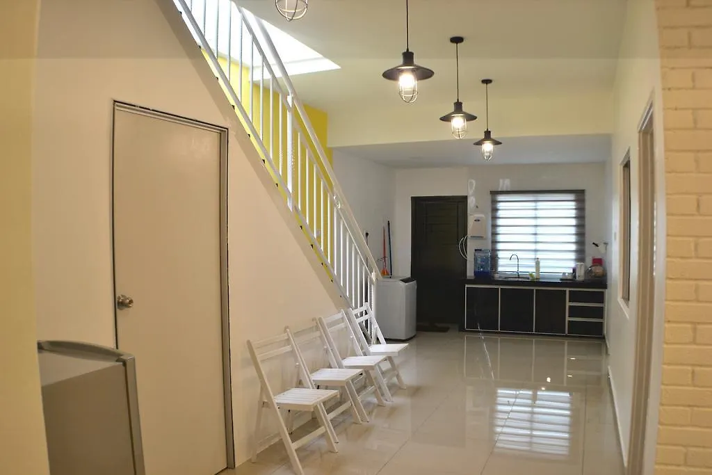 H&H 2 Karaoke, Ice Hockey Table, Game Console Lejlighed Malacca Malaysia